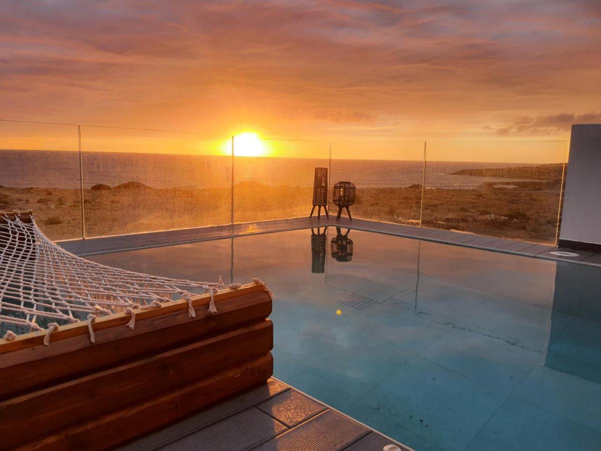 Tramonto Luxury Villa No2 - Breathtaking Sunset View Foiníkion Екстериор снимка