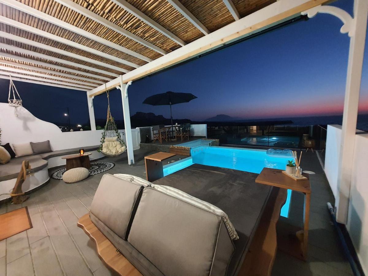 Tramonto Luxury Villa No2 - Breathtaking Sunset View Foiníkion Екстериор снимка