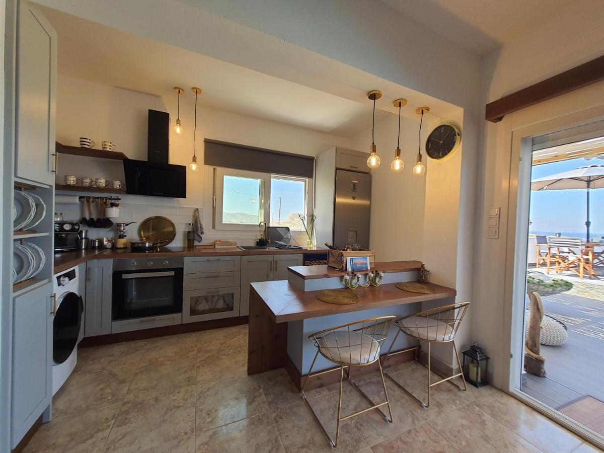 Tramonto Luxury Villa No2 - Breathtaking Sunset View Foiníkion Екстериор снимка
