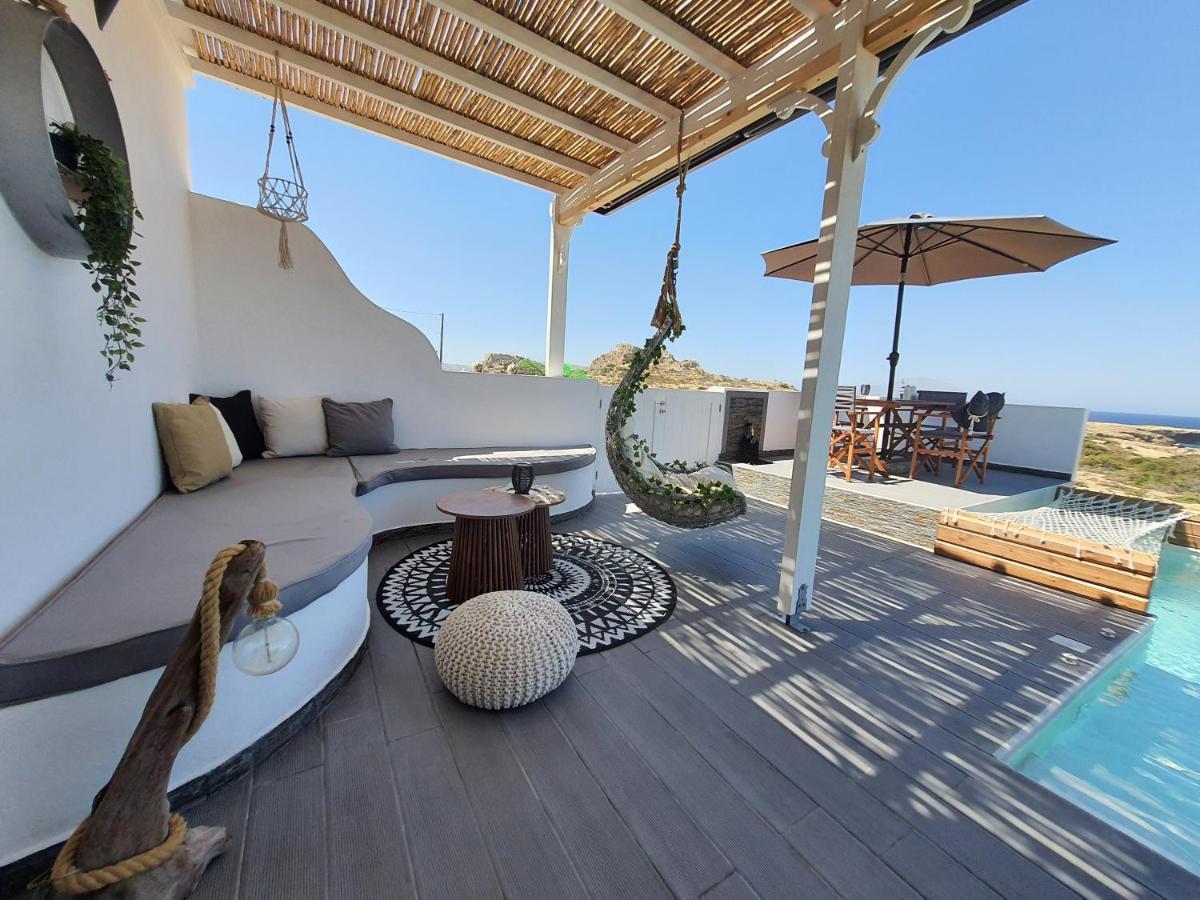 Tramonto Luxury Villa No2 - Breathtaking Sunset View Foiníkion Екстериор снимка