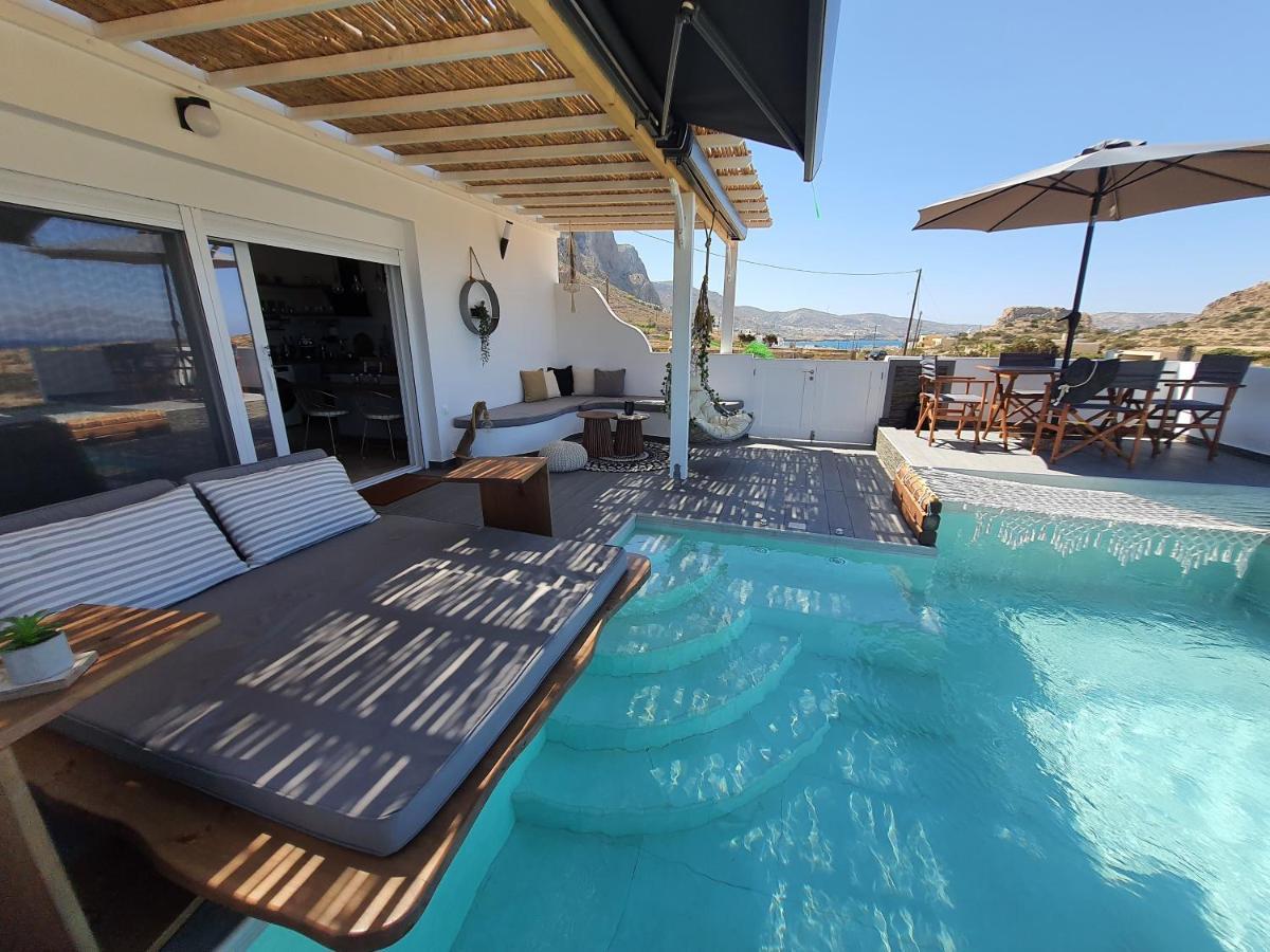 Tramonto Luxury Villa No2 - Breathtaking Sunset View Foiníkion Екстериор снимка